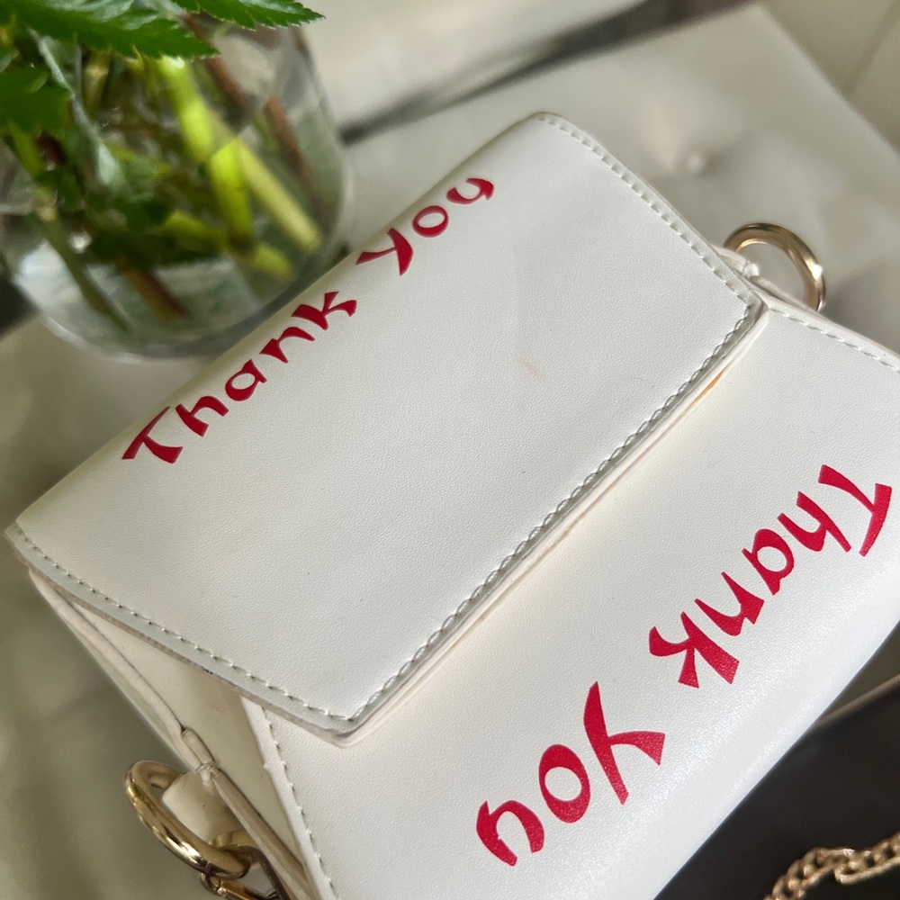 White and Red Pagoda Design Women Bag - Picture 2 of 7